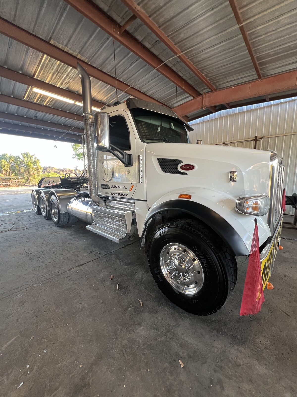 Clean truck detail